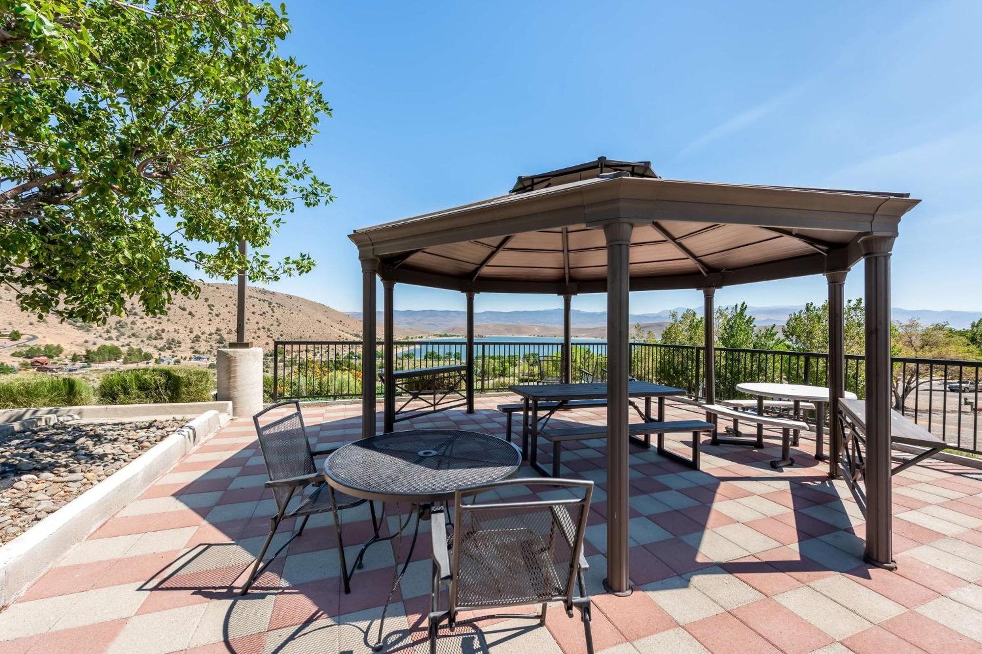 Best Western Topaz Lake Inn Gardnerville Exterior photo